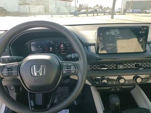 New 2026 Honda Accord SE image 25