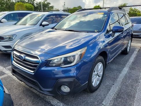 Used 2019 Subaru Outback 2.5i Premium AWD/4WD image 2