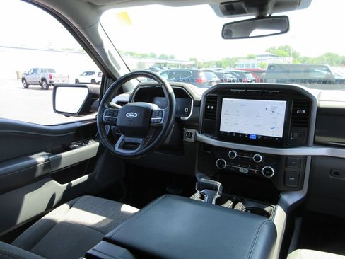Used 2022 Ford F150 Lightning XLT AWD/4WD image 22