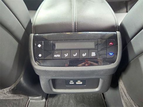 Used 2025 INFINITI QX60 Pure image 40