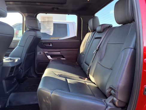 Used 2023 Toyota Tundra Platinum image 7