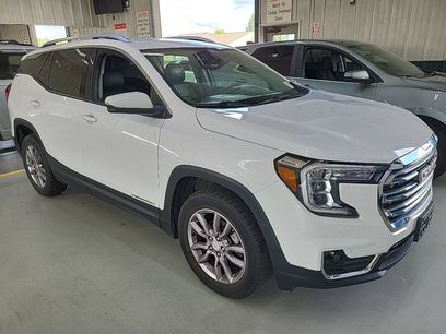 Used 2023 GMC Terrain SLT