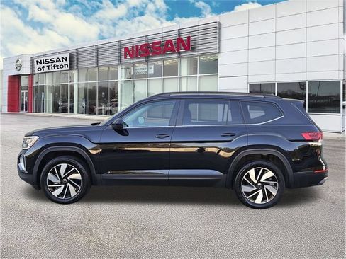 Used 2025 Volkswagen Atlas SE FWD image 7