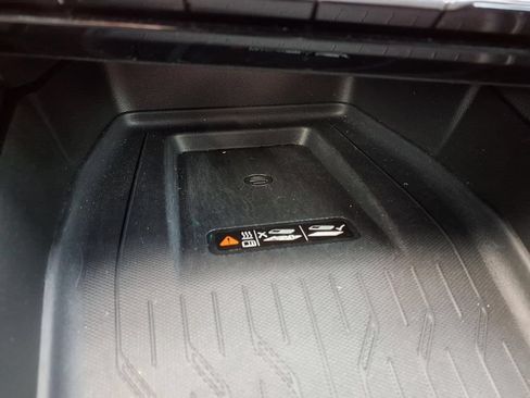 Used 2025 Chevrolet Equinox EV RS FWD image 10