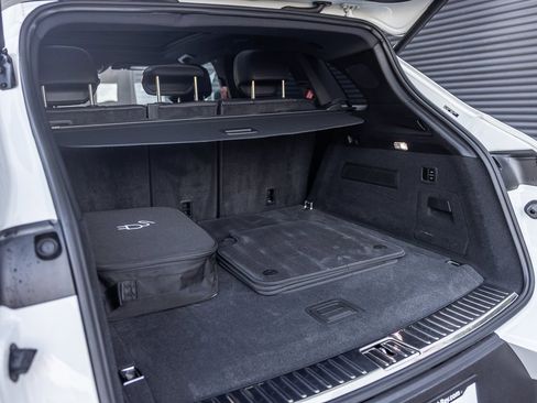 Certified 2025 Porsche Cayenne image 19
