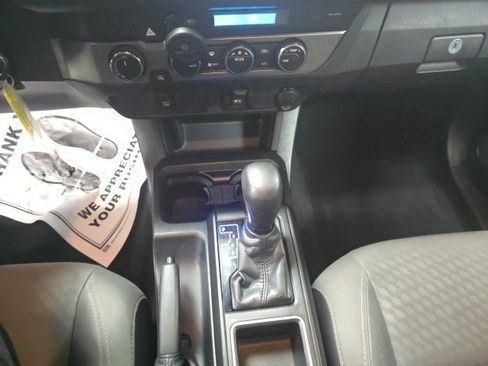 Certified 2021 Toyota Tacoma SR image 17
