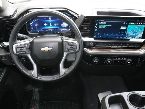 Used 2023 Chevrolet Silverado 1500 LT RWD image 22