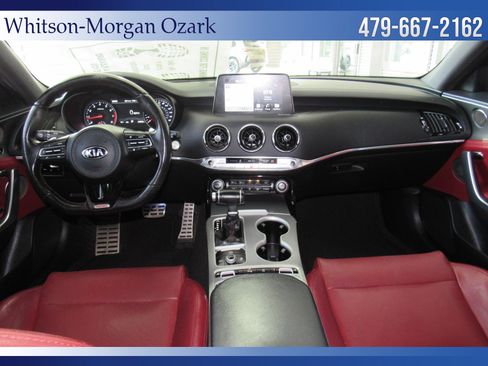 Used 2018 Kia Stinger GT1 RWD image 34