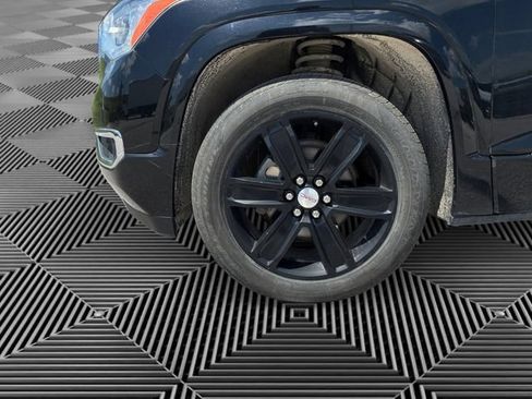 Used 2019 GMC Acadia Denali w/ Technology Package AWD/4WD image 9