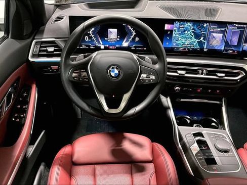 Used 2023 BMW 330i xDrive Sedan w/ Premium Package AWD/4WD image 4