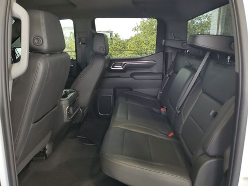 Used 2023 Chevrolet Silverado 1500 LTZ RWD image 9
