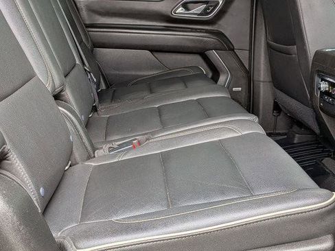 Used 2021 GMC Yukon XL SLT AWD/4WD image 29