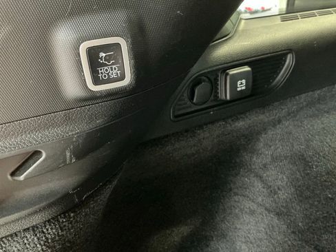Used 2024 Jeep Grand Cherokee Summit AWD/4WD image 29