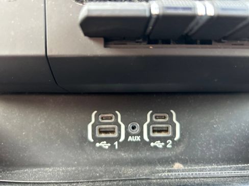 Used 2022 RAM 1500 Big Horn AWD/4WD image 32