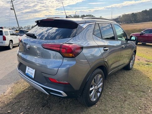 Used 2020 Buick Encore GX Select w/ Experience Buick Package image 4