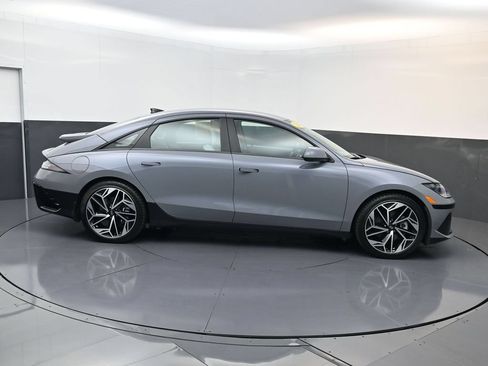 Used 2023 Hyundai Ioniq 6 Limited RWD image 3