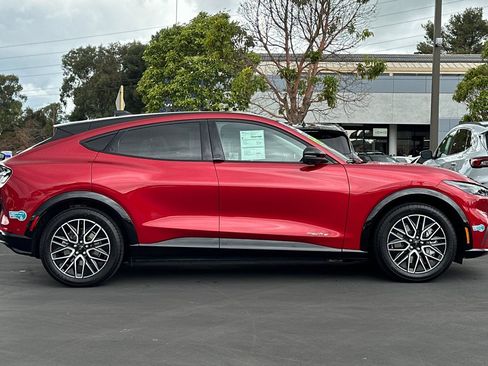 Certified 2024 Ford Mustang Mach-E Premium image 4