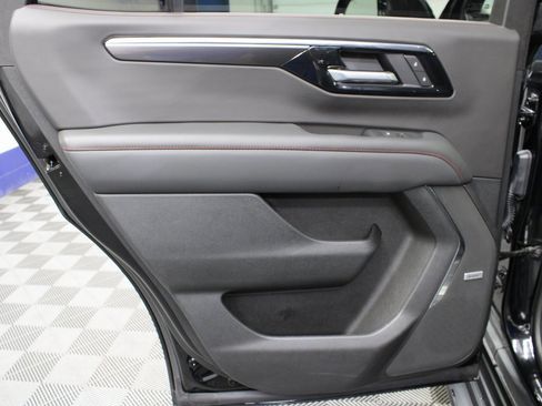 Used 2025 Chevrolet Tahoe RST image 66