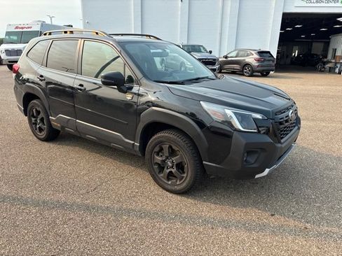 Used 2023 Subaru Forester Wilderness AWD/4WD image 2