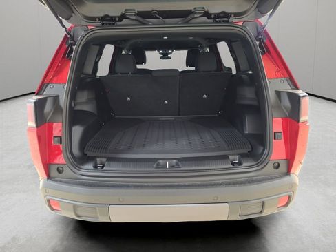 New 2026 Jeep Cherokee Laredo image 12