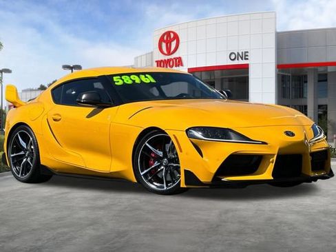 Used 2021 Toyota Supra Premium w/ Driver Assist Package RWD image 2