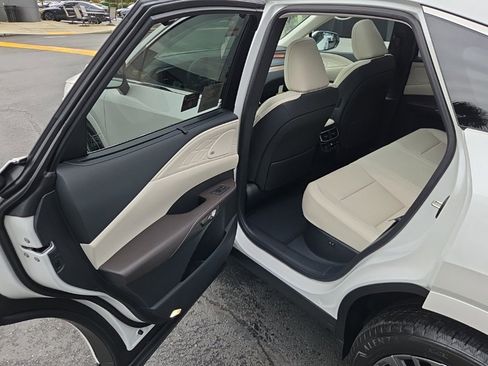 New 2026 Lexus RX 450h 450h+ Luxury image 5