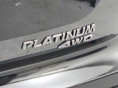 New 2026 Nissan Pathfinder Platinum w/ Cargo Package image 20