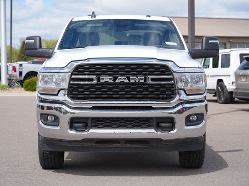 Used 2023 RAM 2500 Big Horn w/ Cold Weather Group AWD/4WD image 8