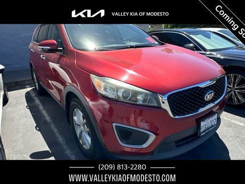 Used 2016 Kia Sorento LX w/ LX Convenience Package FWD image 1