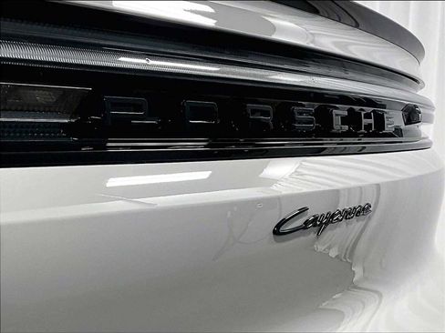 New 2026 Porsche Cayenne Coupe image 33