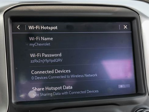 Used 2020 Chevrolet Silverado 2500 LTZ w/ LTZ Premium Package image 33