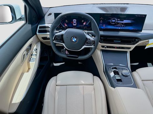 New 2025 BMW 330i Sedan image 17