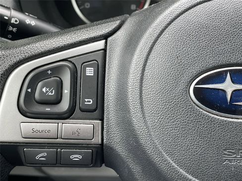Used 2017 Subaru Forester 2.5i w/ Alloy Wheel Package AWD/4WD image 18