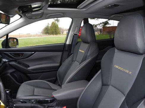 Used 2021 Subaru Crosstrek 2.5i Sport w/ Moonroof Package AWD/4WD image 12