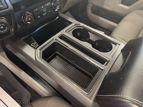 Used 2019 Ford F150 XLT w/ Equipment Group 301A Mid RWD image 32