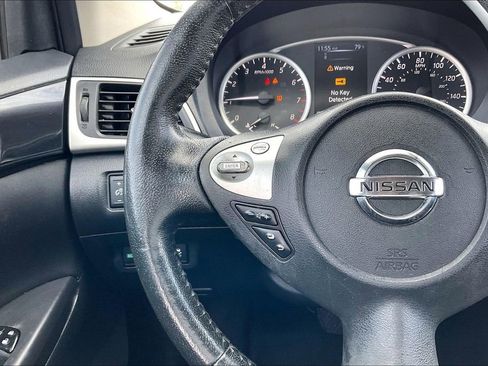 Used 2018 Nissan Sentra SV FWD image 10