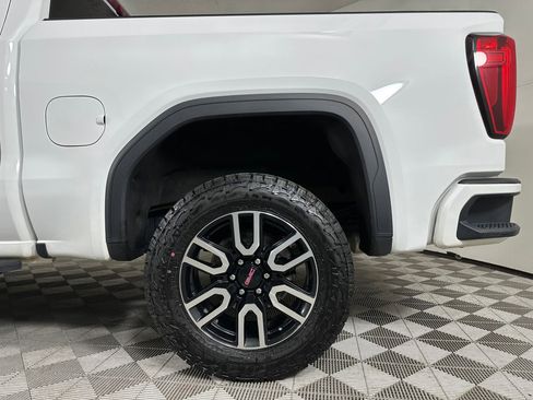 Used 2023 GMC Sierra 1500 AT4 w/ AT4 Premium Package image 27