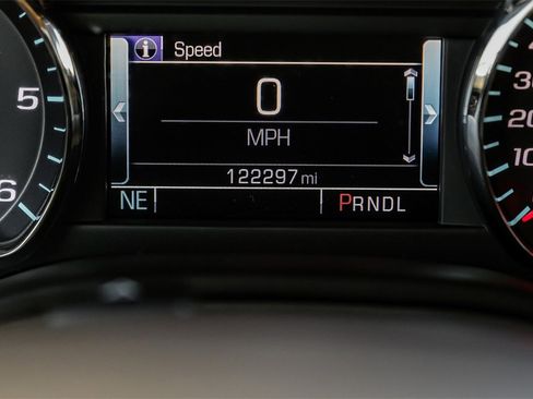 Used 2019 GMC Yukon SLT image 16