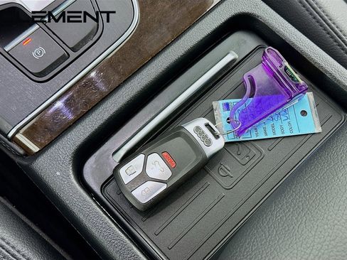 Used 2019 Audi Q5 2.0T Premium Plus w/ Premium Plus Package image 24