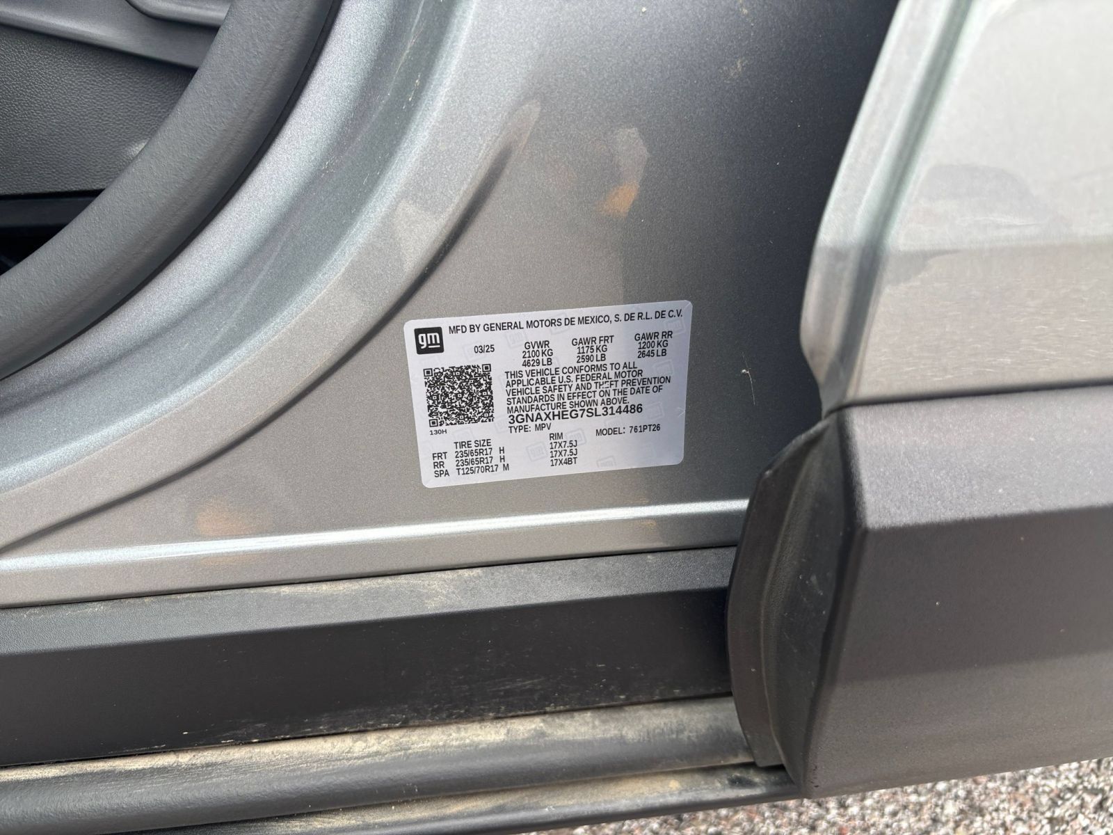 Used 2025 Chevrolet Equinox LT FWD image 28