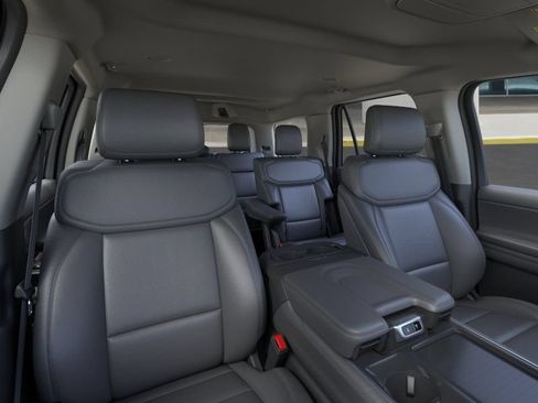 New 2026 Ford Expedition Active RWD image 10