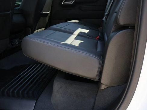 Used 2024 Chevrolet Silverado 2500 LTZ AWD/4WD image 23