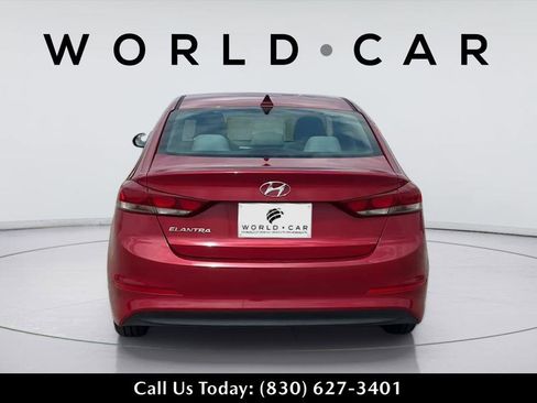 Used 2017 Hyundai Elantra SE FWD image 6