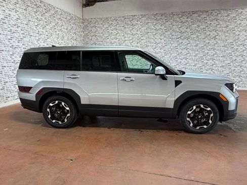 New 2026 Hyundai Santa Fe SE FWD image 6