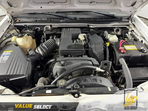 Used 2005 Chevrolet Colorado LS AWD/4WD image 4