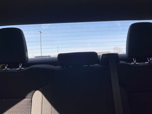 Used 2023 Chevrolet Silverado 1500 LT image 18