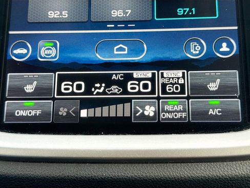 Used 2023 Subaru Ascent Limited w/ Technology Package image 20