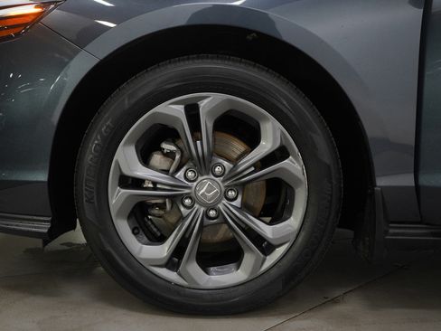 Used 2023 Honda Accord EX image 29