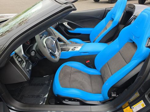 Used 2017 Chevrolet Corvette Grand Sport RWD image 19