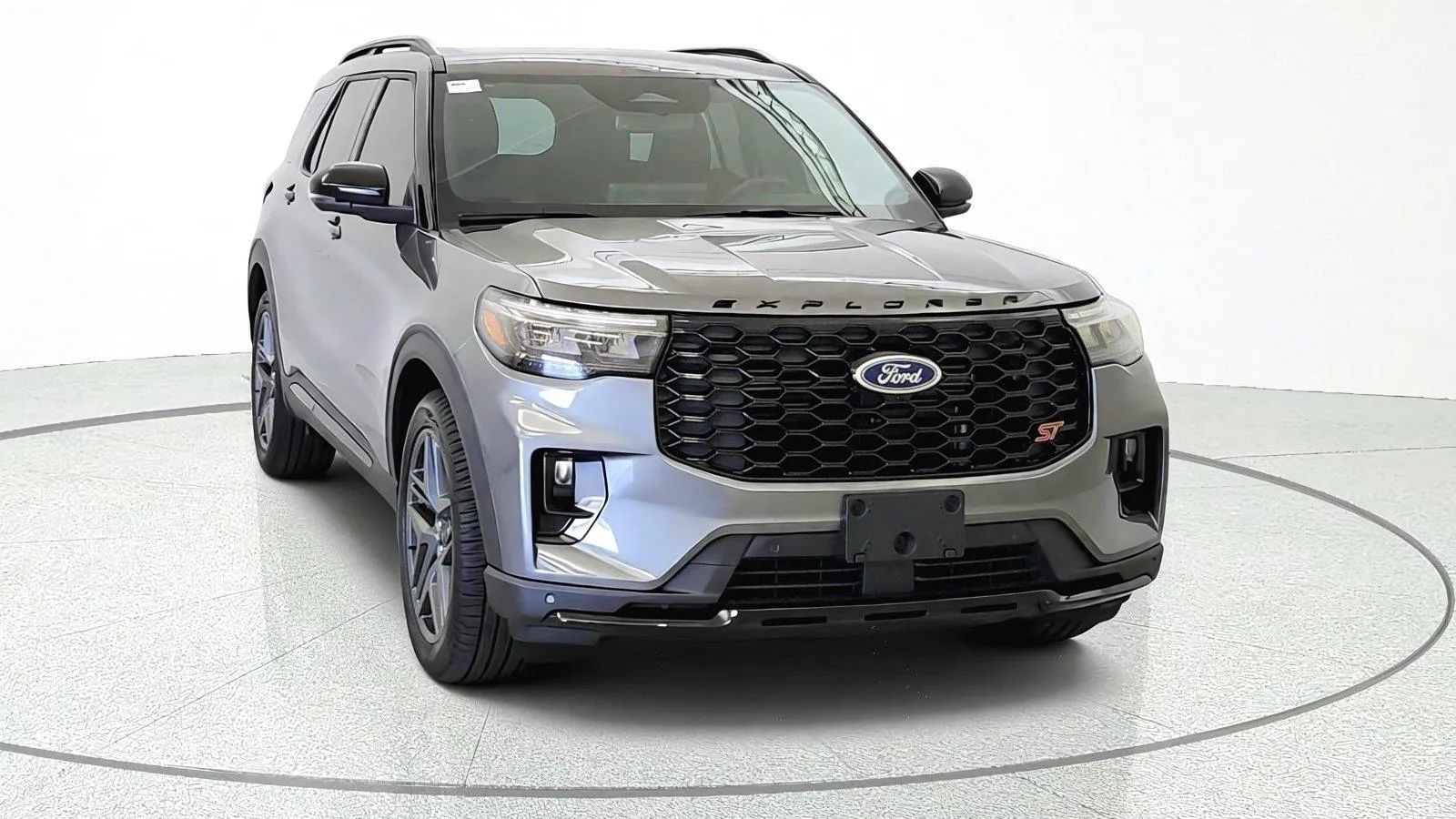 Used 2025 Ford Explorer ST w/ Sun And Sound Package RWD image 2